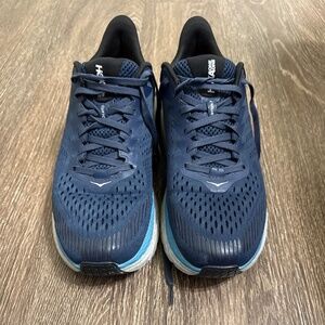Hoka Clifton 7